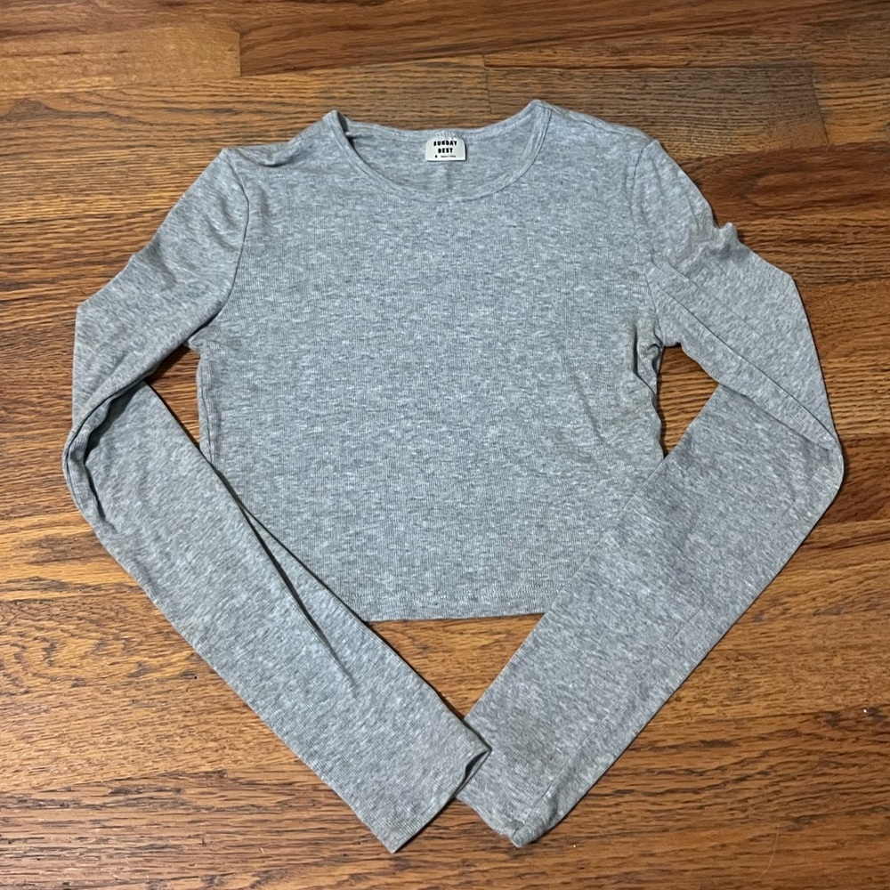 Aritzia Sunday Best Heather Gray Knit Top